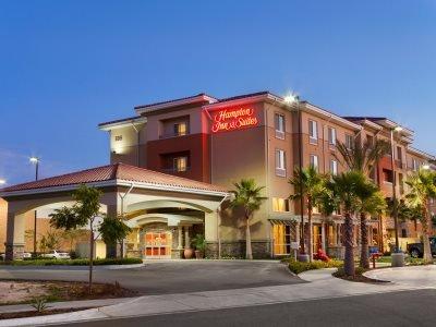 Hampton Inn & Suites San Bernardino Zewnętrze zdjęcie